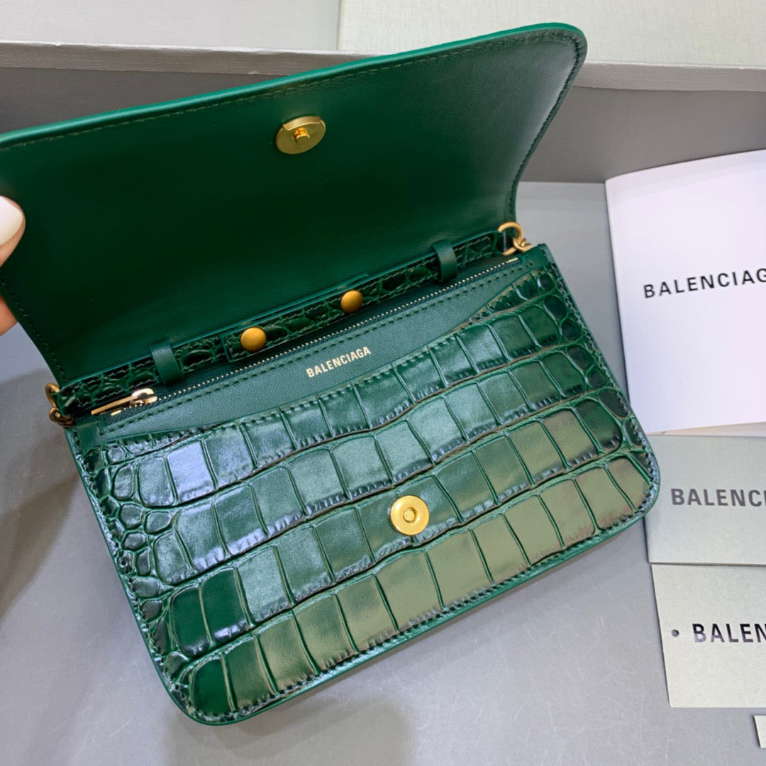 BLN-Ciaga Croc Embossed Patent B Bag With Chain In Green, For Women,  Bags 7.9in/20LO