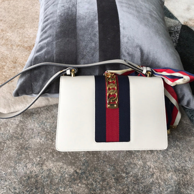 LO - GCC Bags - 6373