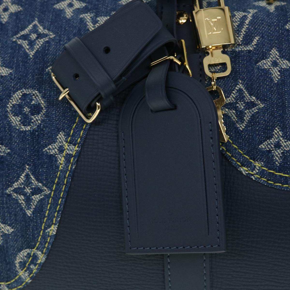 LO-LV bags 2106