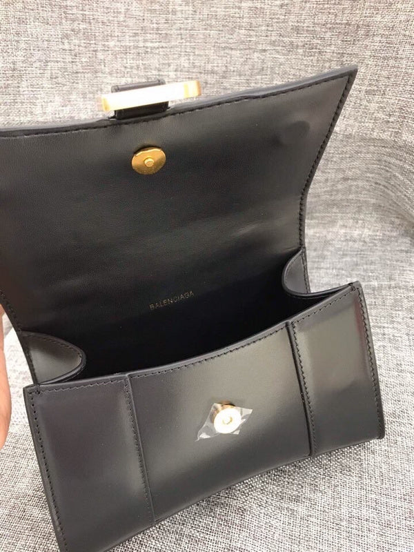 LO BAGS - BGA BAGS - 679