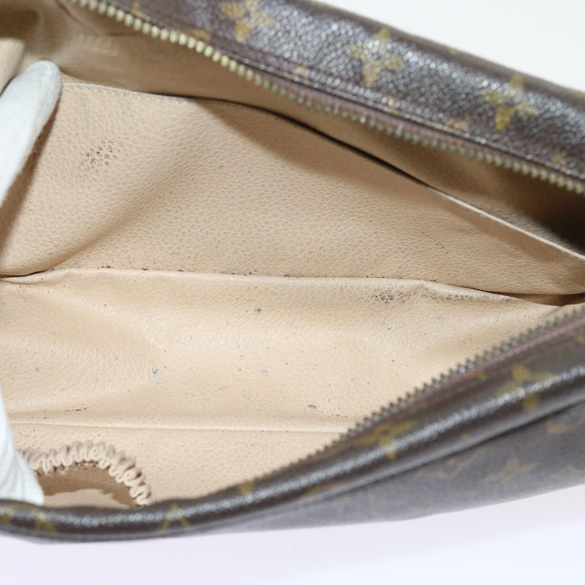 LO-LV bags 85