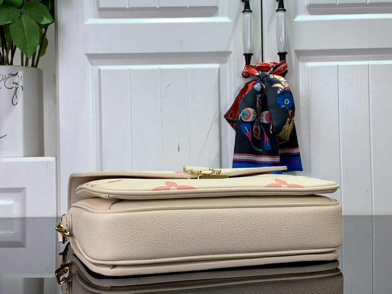 LO - LV Bags - 15821