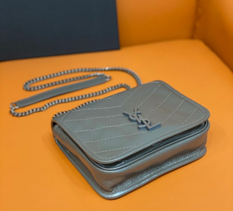 BB - YSL Bag - 2084