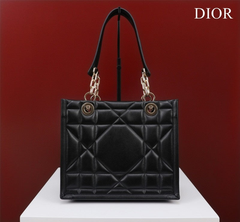 Lusso Official - DYOR BAGS - DESIGNER HANDBAGS  - 1976