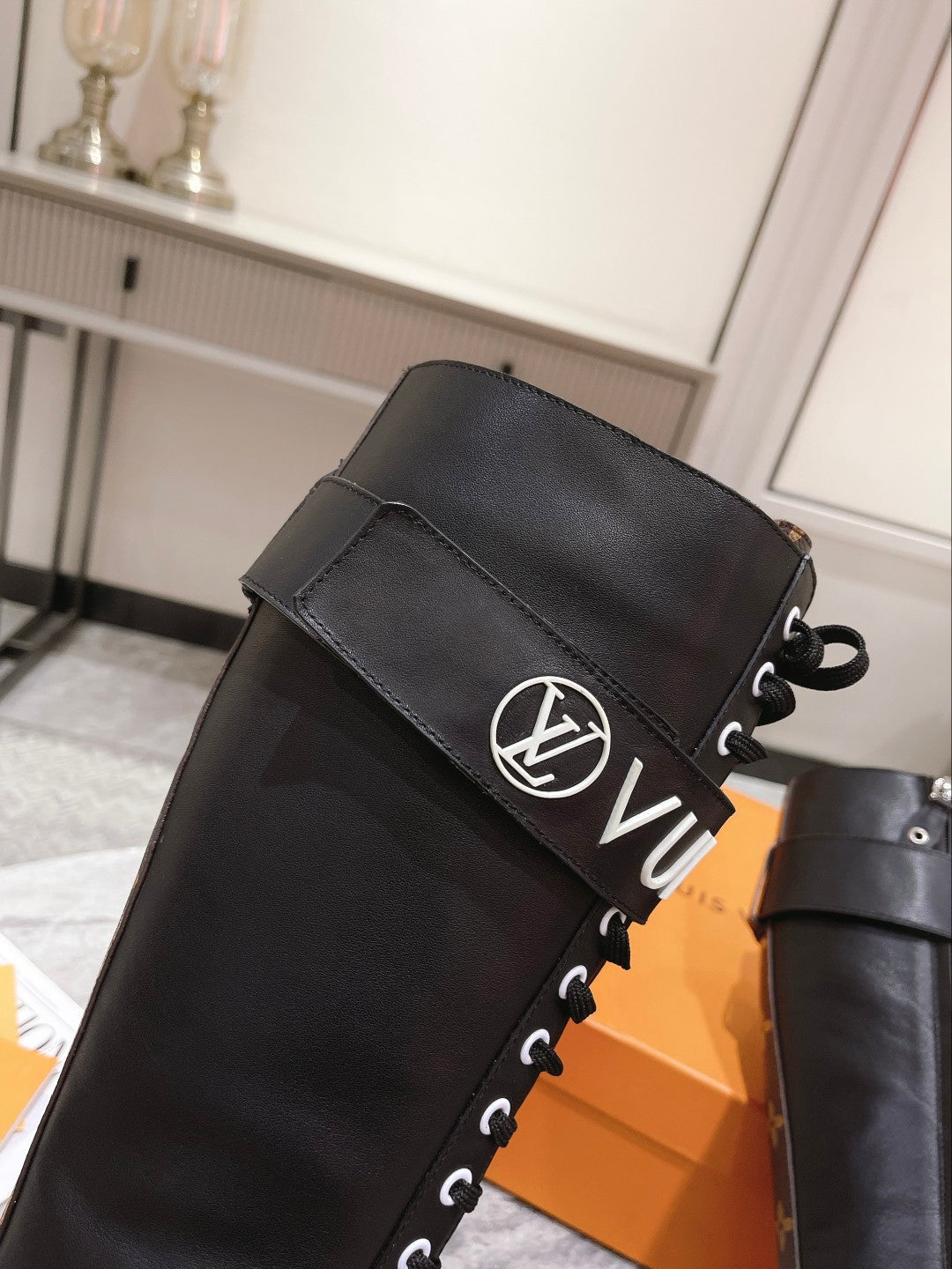 LO-LV bags 3443