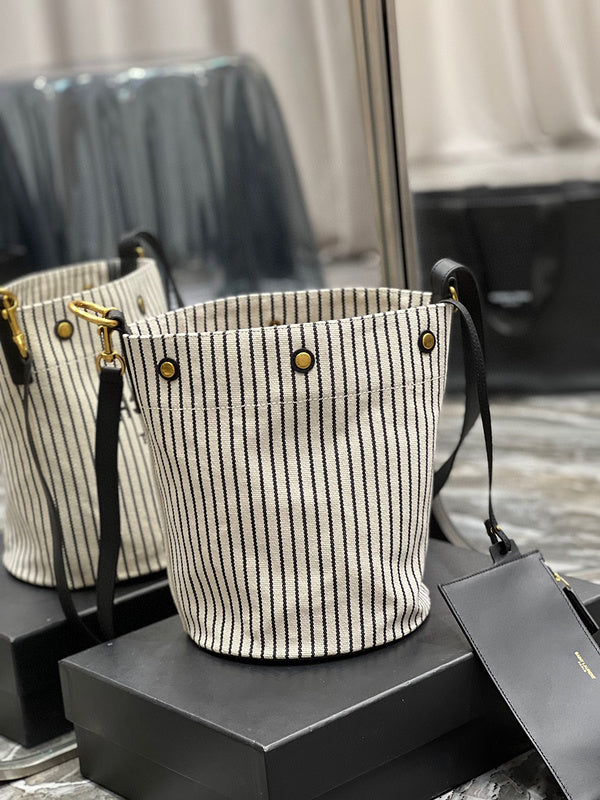 BB - YSL Bag - 4223