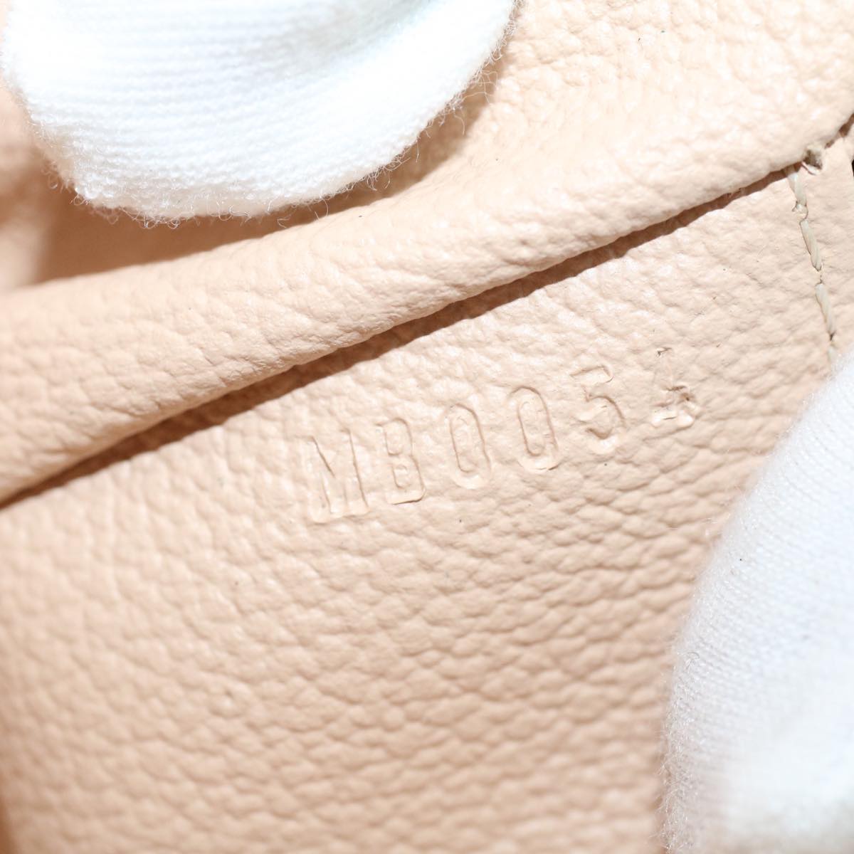 LO-LV bags 363