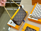 LO - LV Bags - 15010