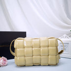 B-VENETA STYLISH HANBAGS FOR WOMEN - - 189
