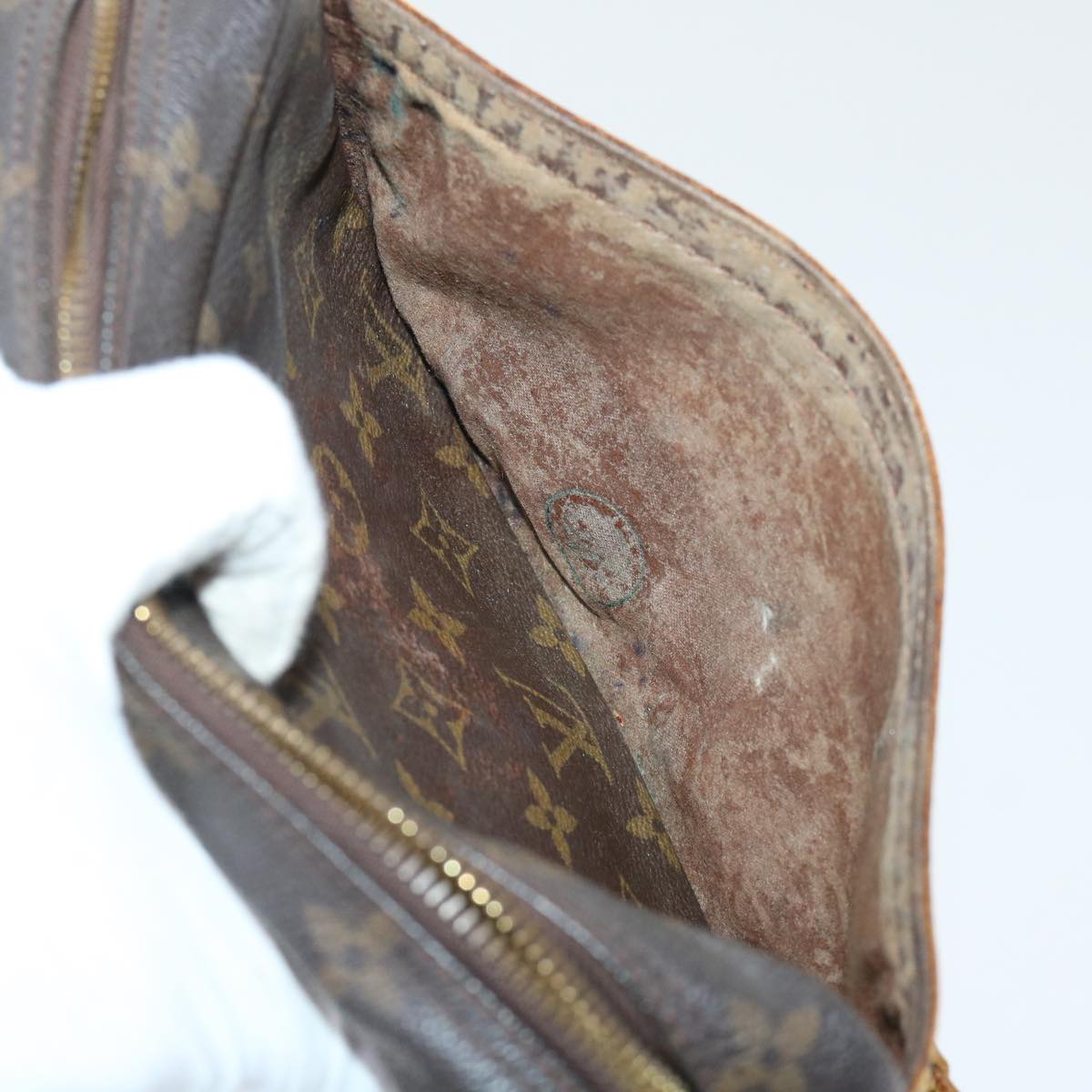 LO-LV bags 6423