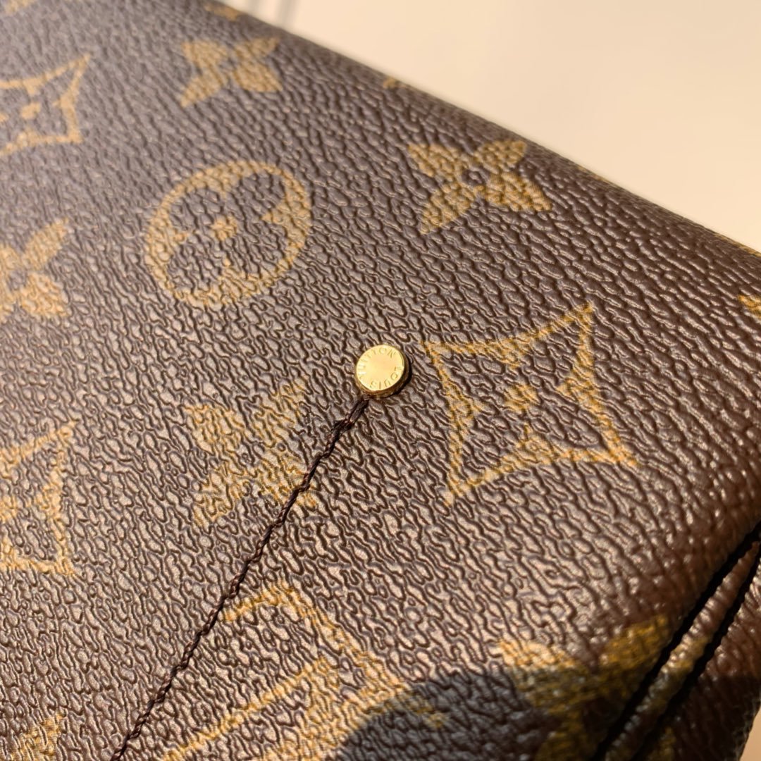 LO-LV bags 12075