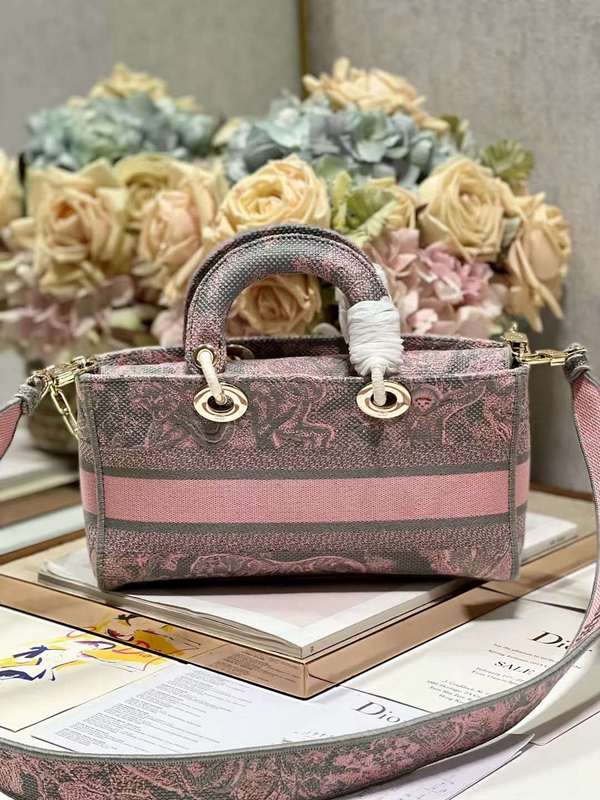 LO - DYOR   BAGS FOR WOMEN - FASHION LUXURY BAGS 007