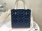 LO - CCH Bags - 040