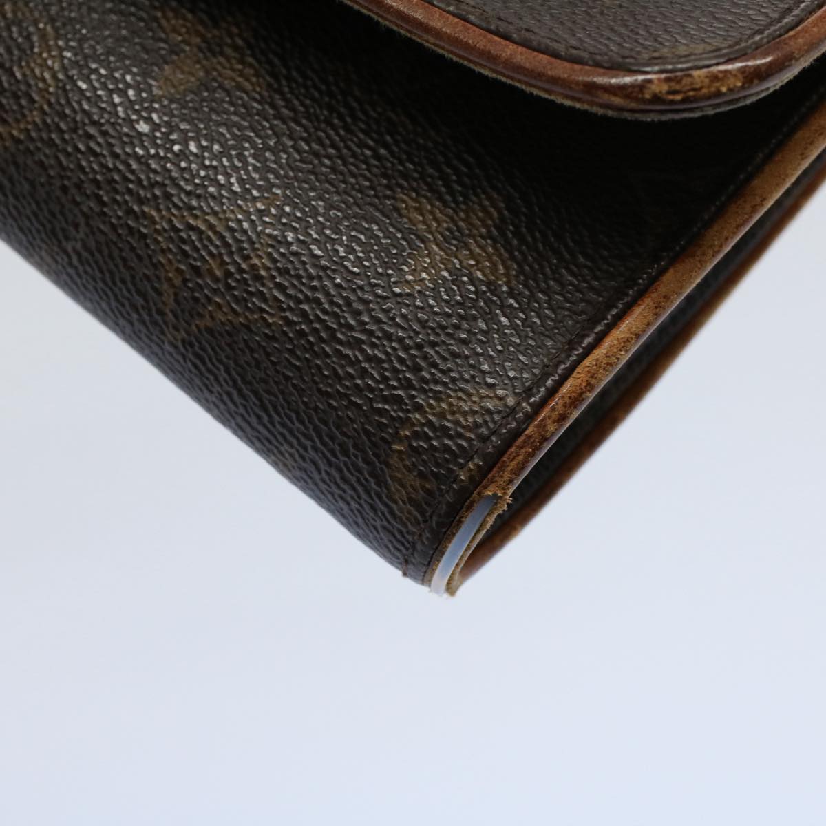 LO-LV bags 6473