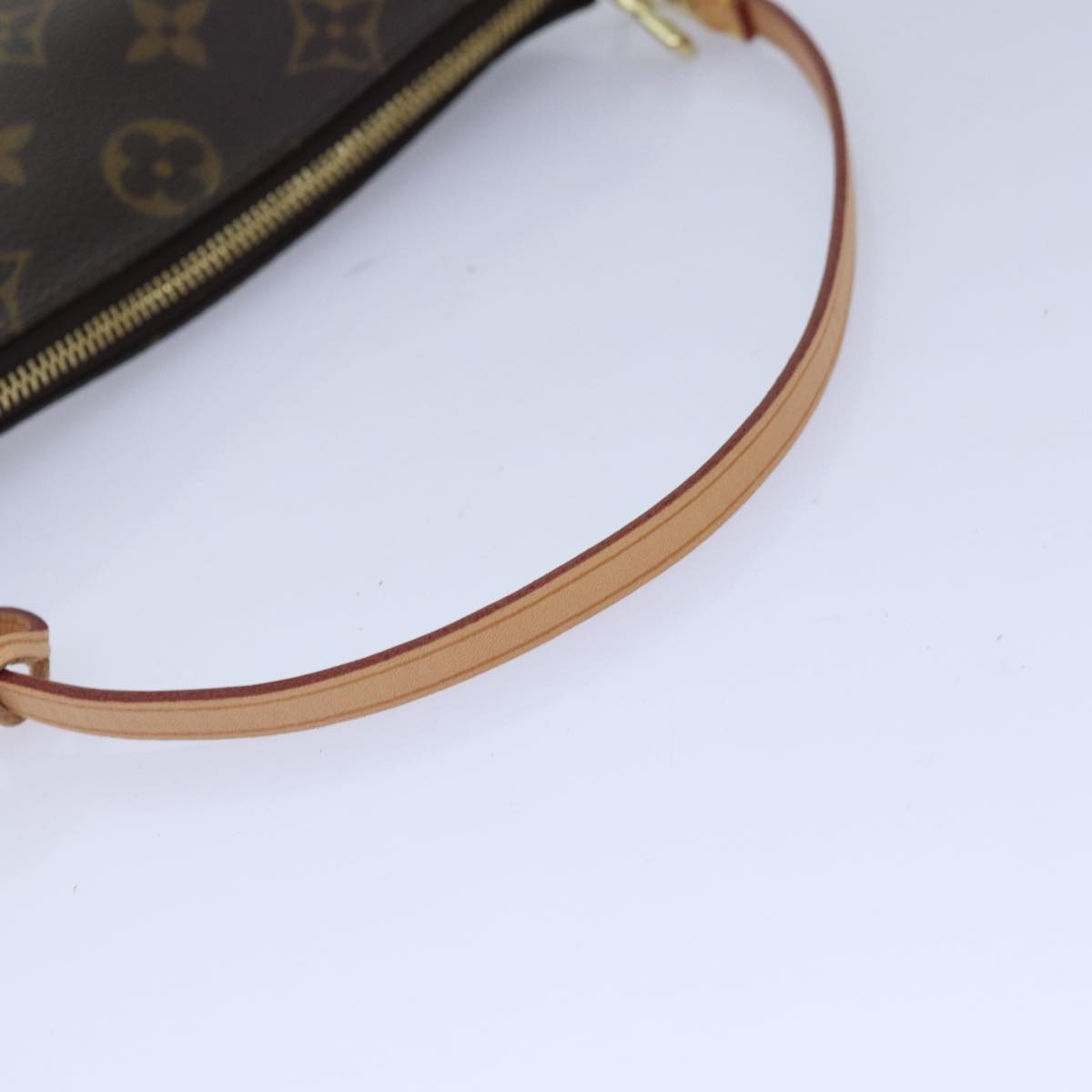 LO-LV bags 1548