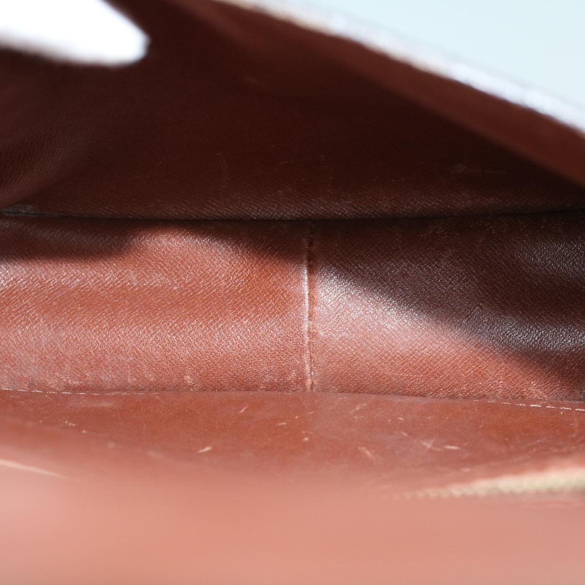 LO-LV bags 6430