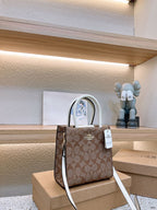 LO - CCH Bags - 439