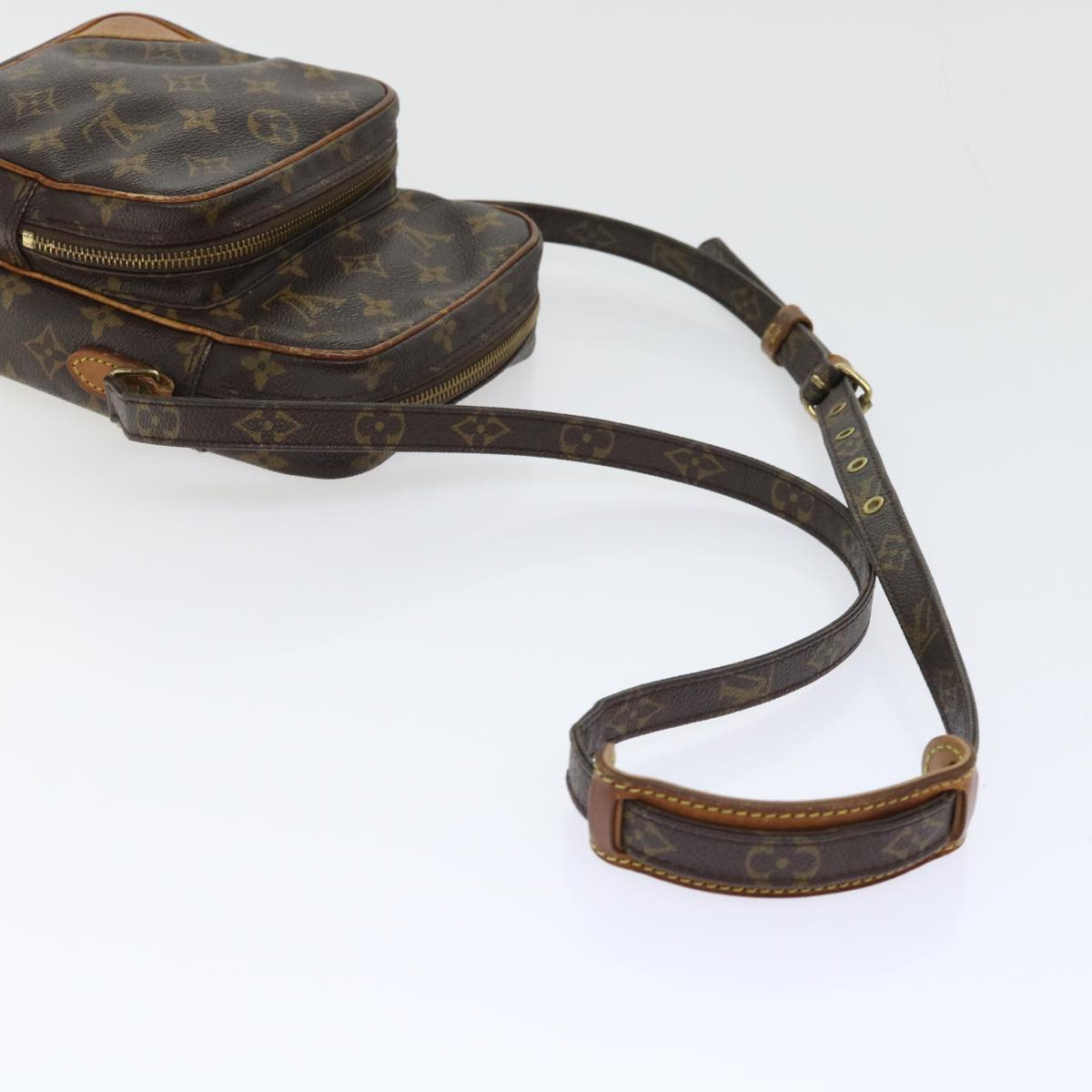 LO-LV bags 6435