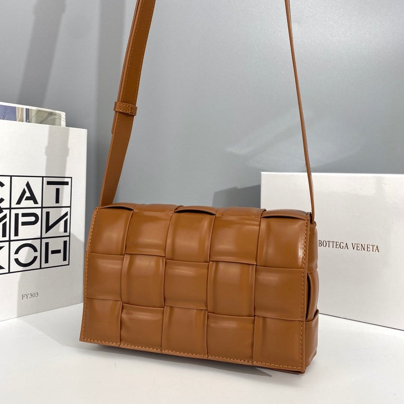 B-VENETA STYLISH HANBAGS FOR WOMEN - 212