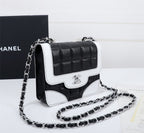 CHL -  19 Handbag 7in/18LO Black/White For Women