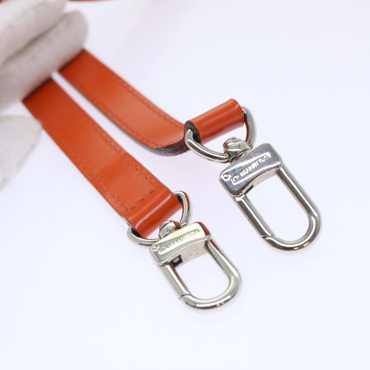 LO-LV bags 2309