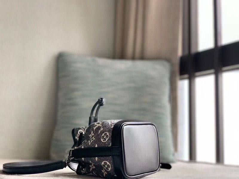 LO - LV Bags - 16027