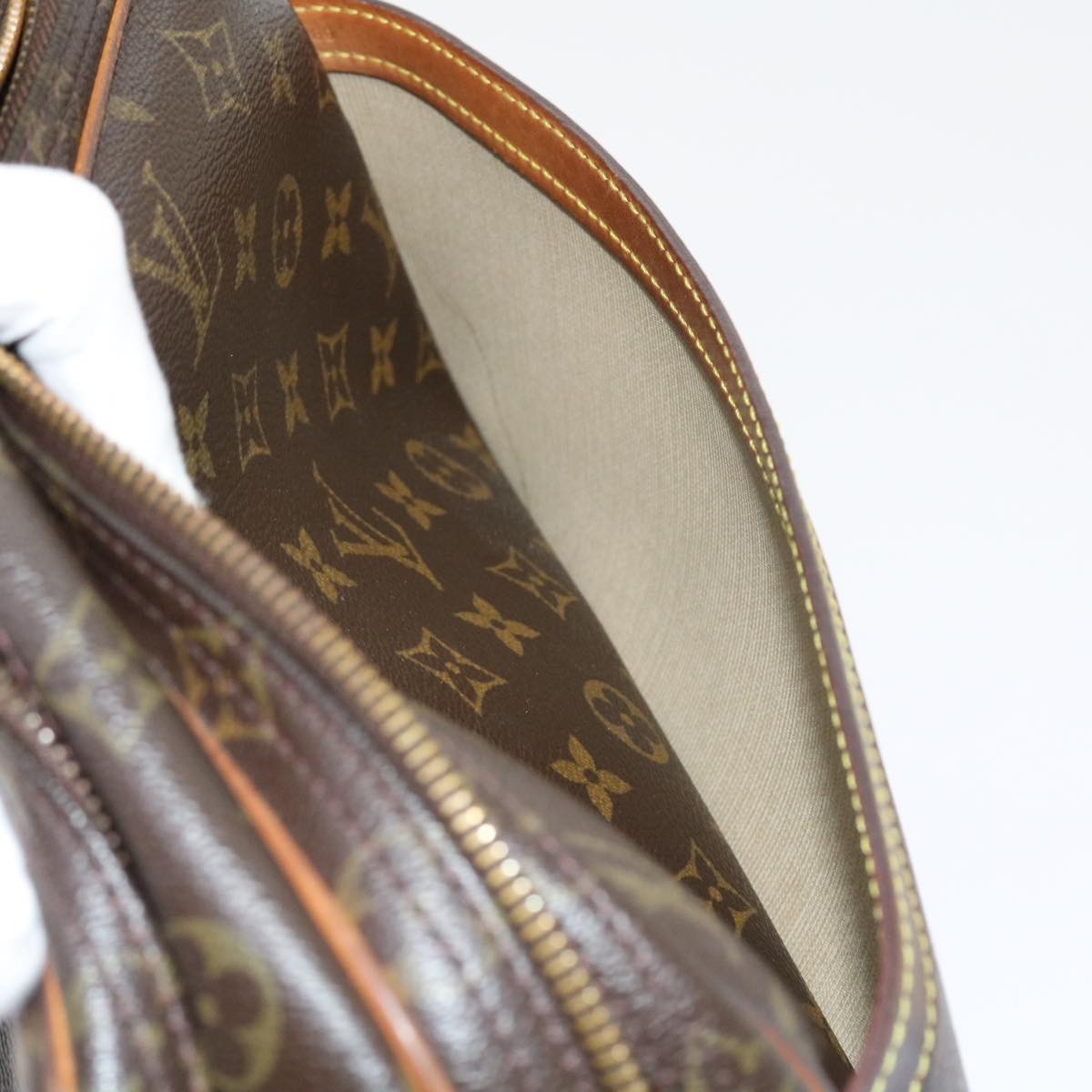 LO-LV bags 6458