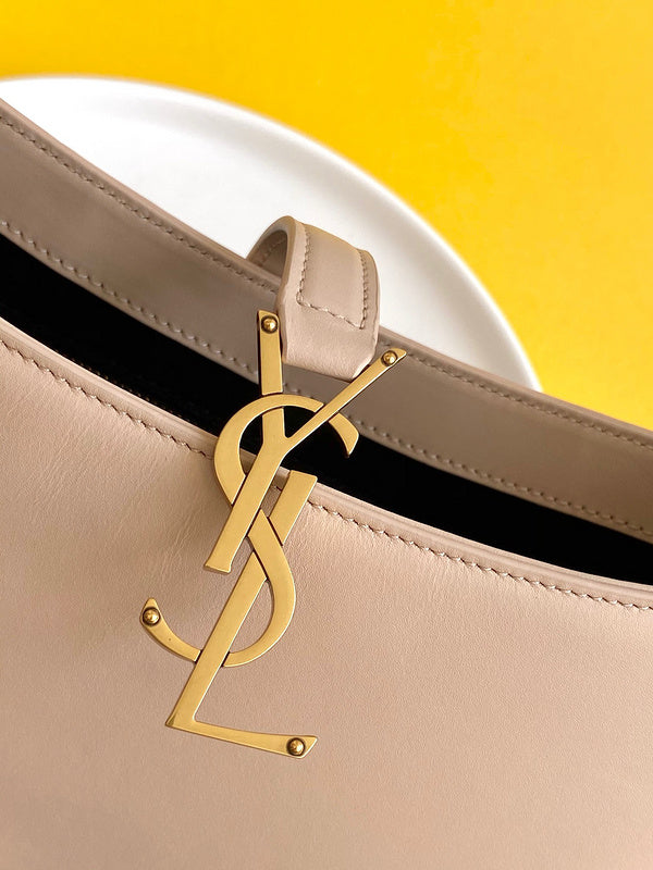 BB - YSL Bag - 4125