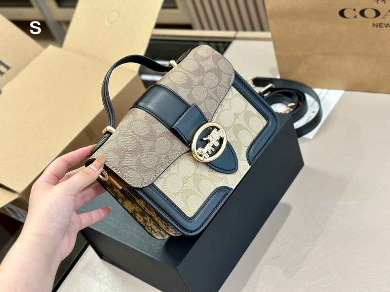 LO - CCH Bags - 122