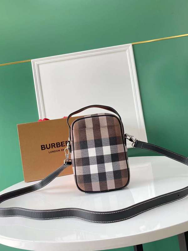LO - B-BERRY BAGS - 132