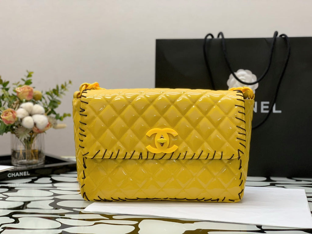 CHL - Vinyl Classic Yellow Shoulder bag For Women 29LO/11.5in