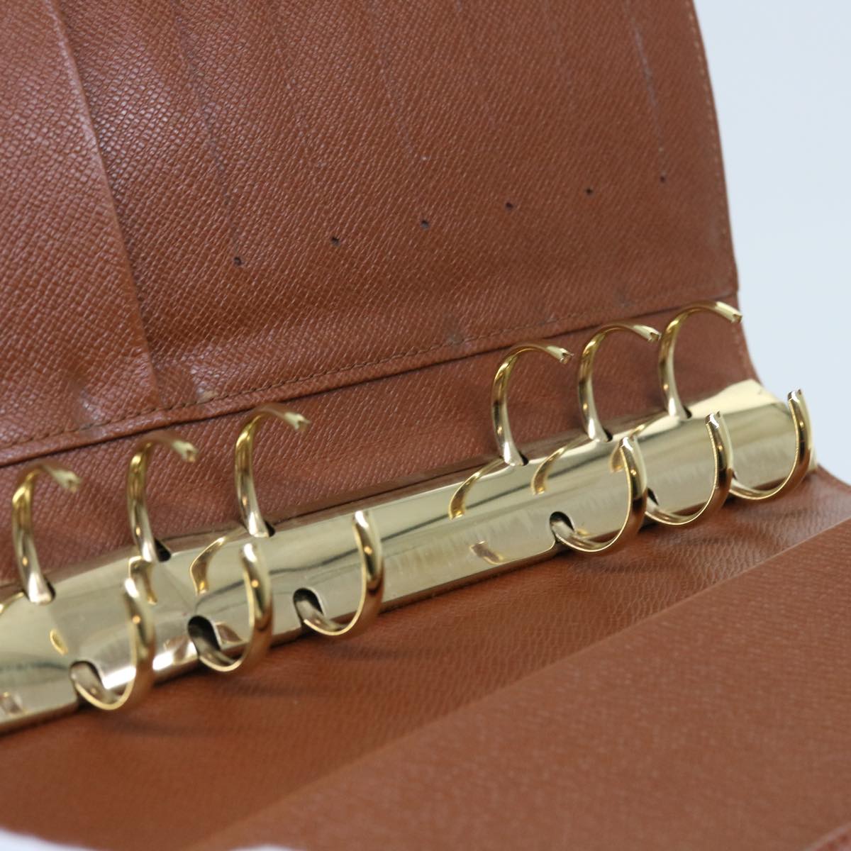 LO-LV bags 2320