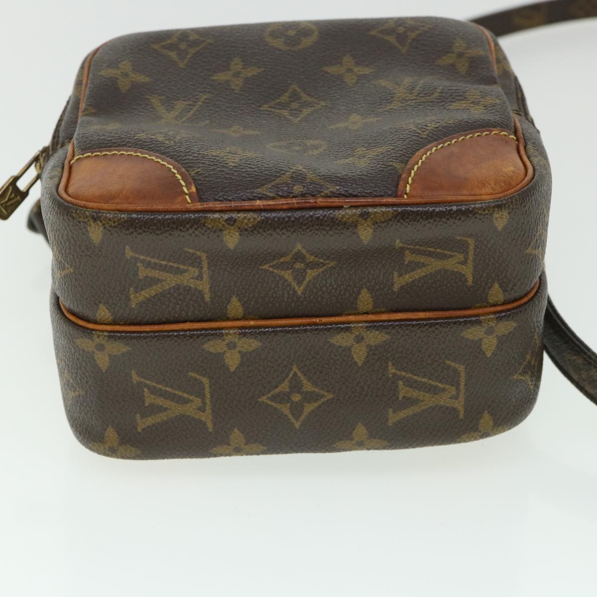 LO-LV bags 6472