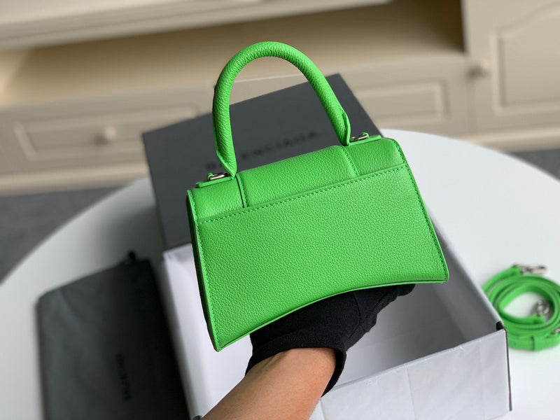 LO BAGS - BGA BAGS - 572