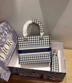 LO - DYOR   BAGS FOR WOMEN - FASHION LUXURY BAGS 365