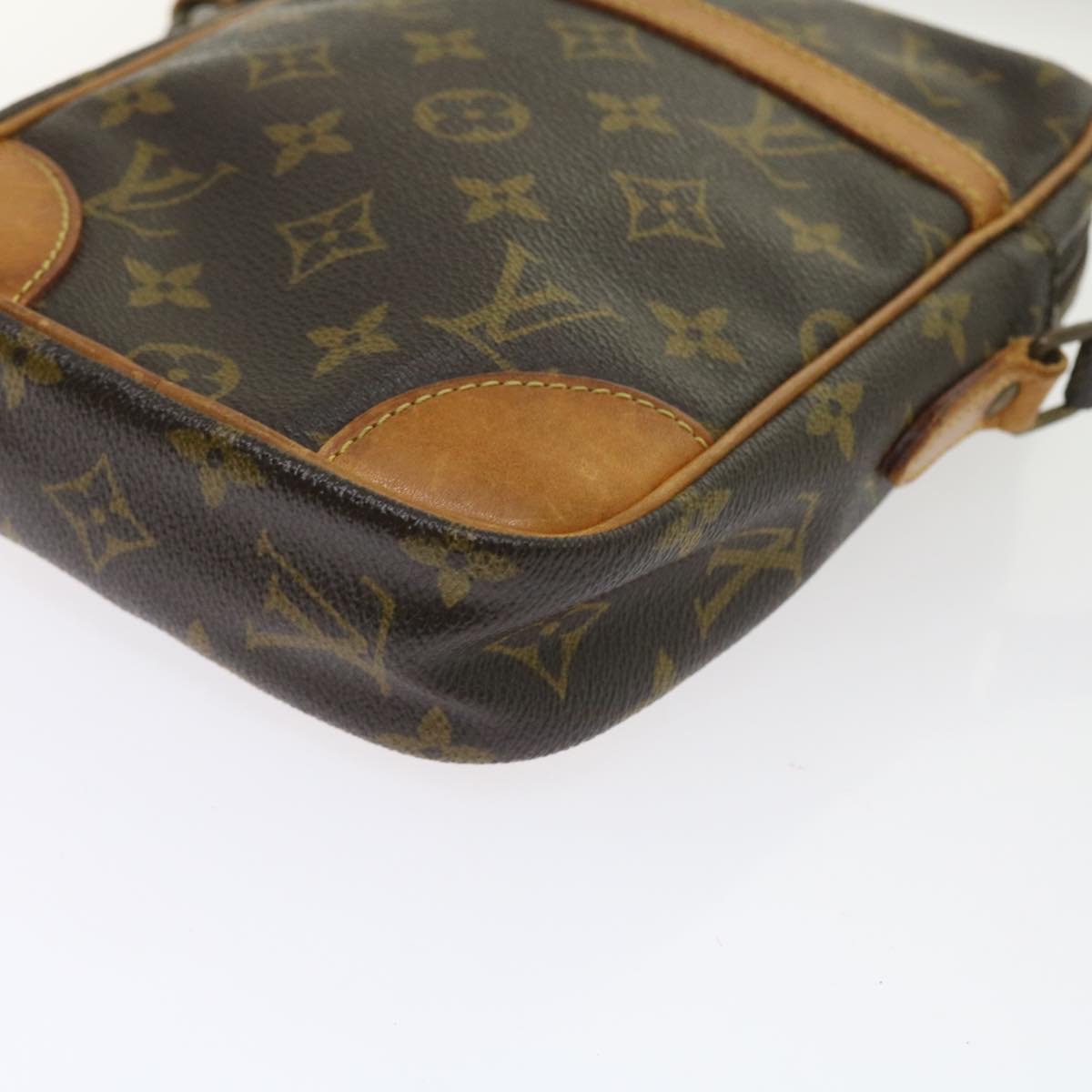 LO-LV bags 6485