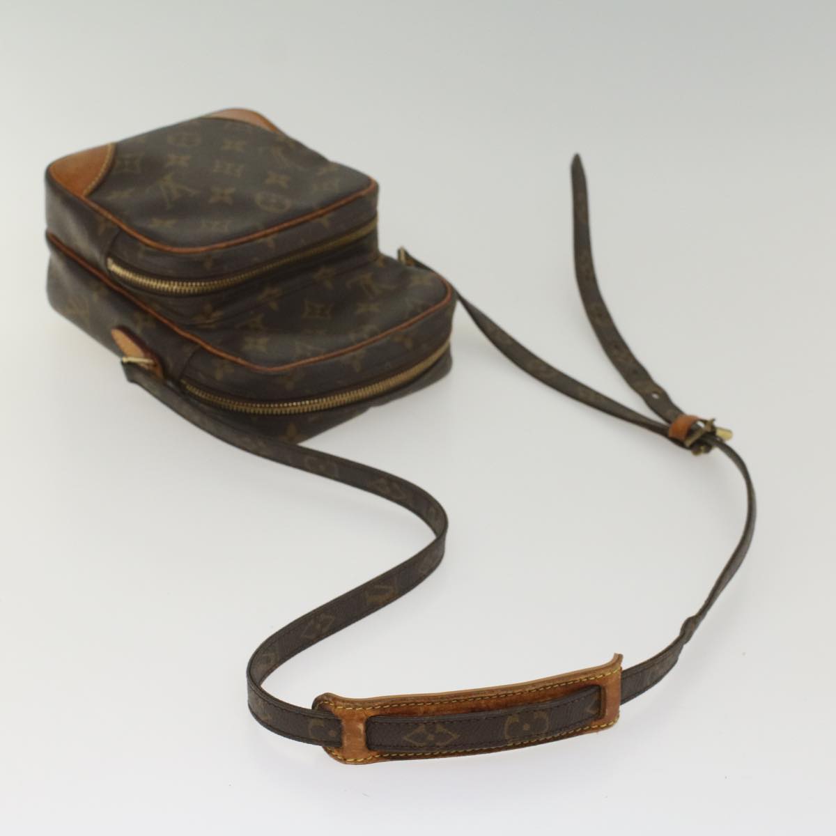 LO-LV bags 6484