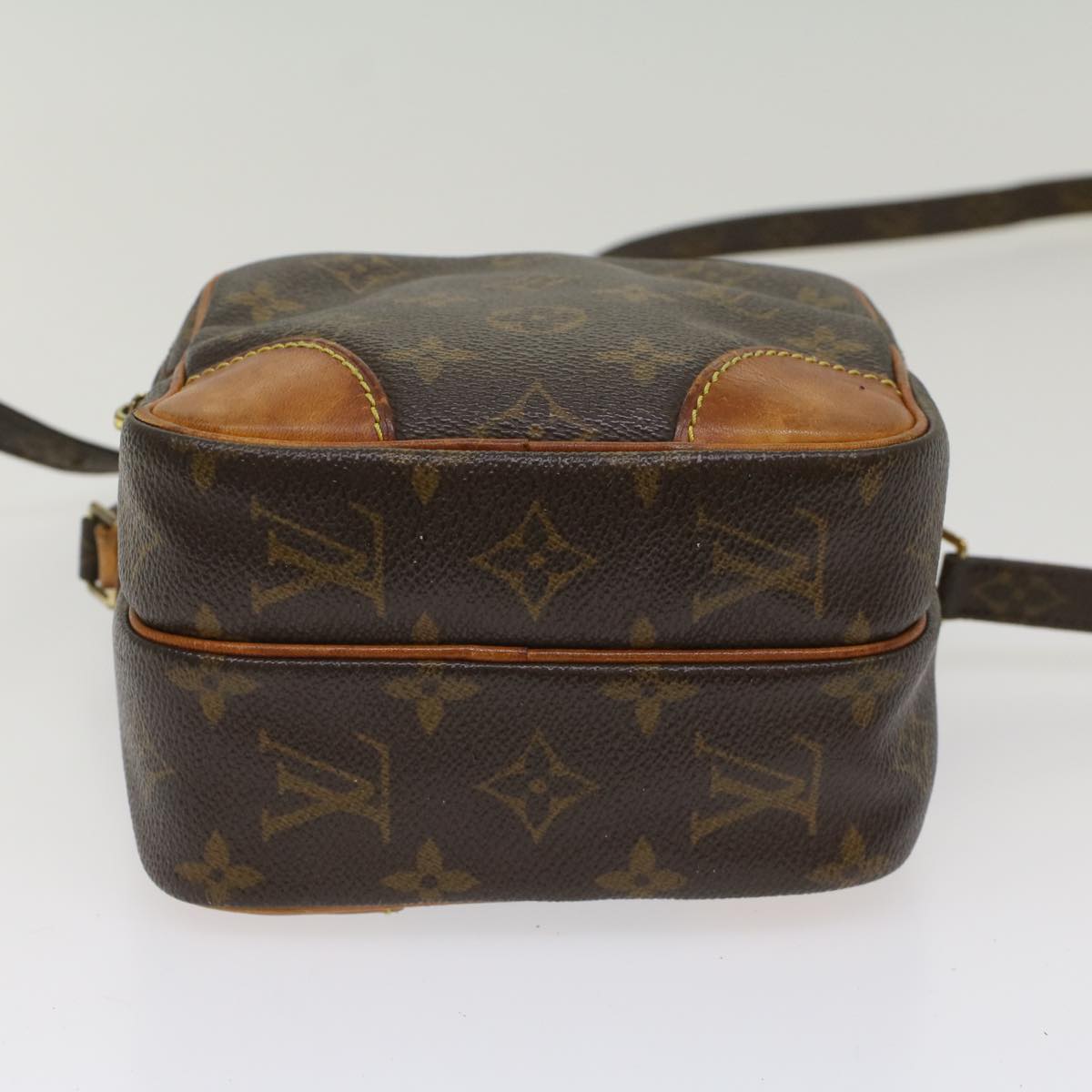 LO-LV bags 6484