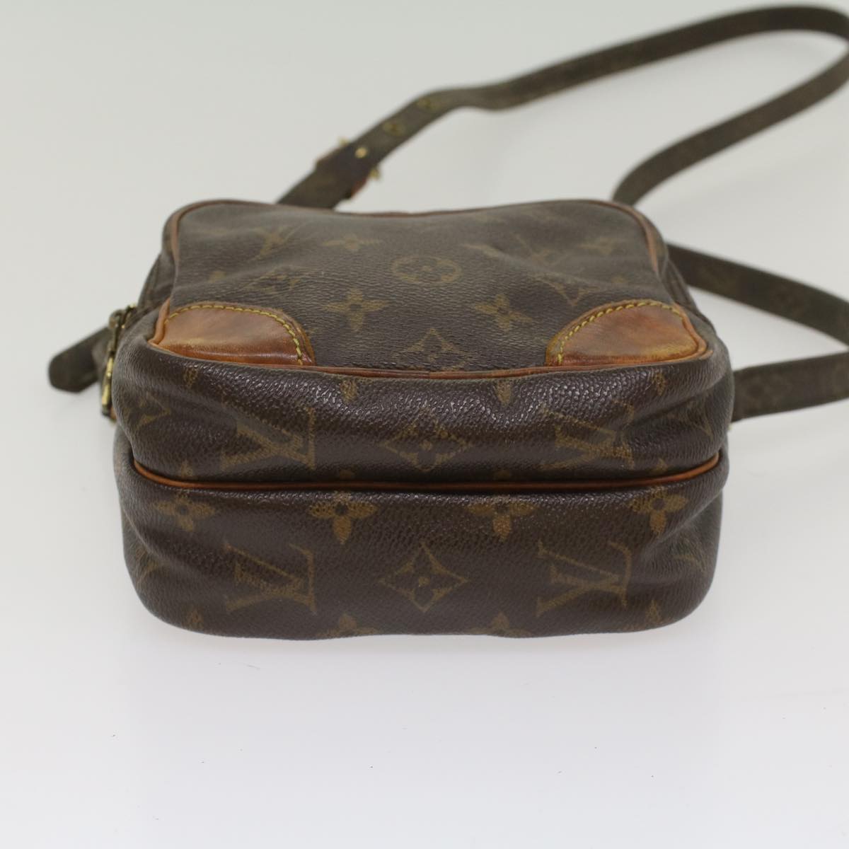 LO-LV bags 6480