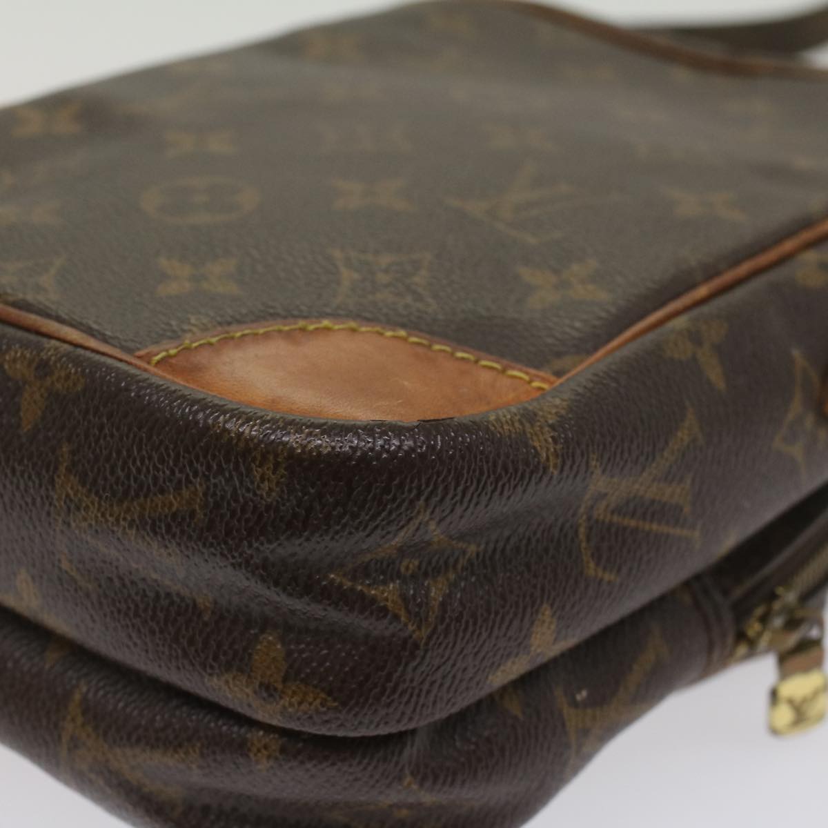 LO-LV bags 6480