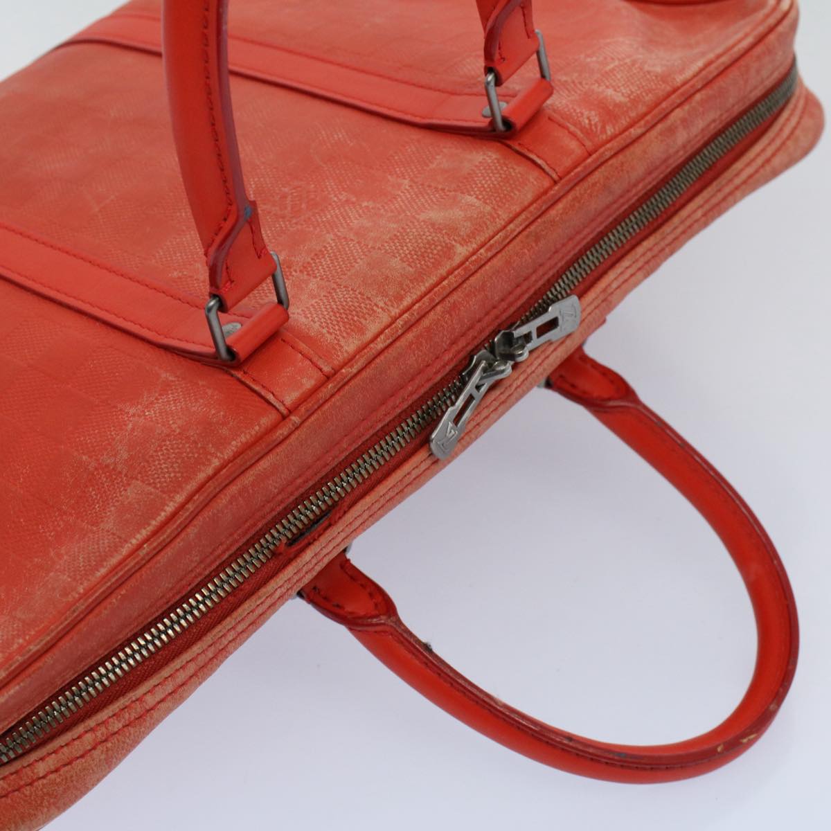 LO-LV bags 1690