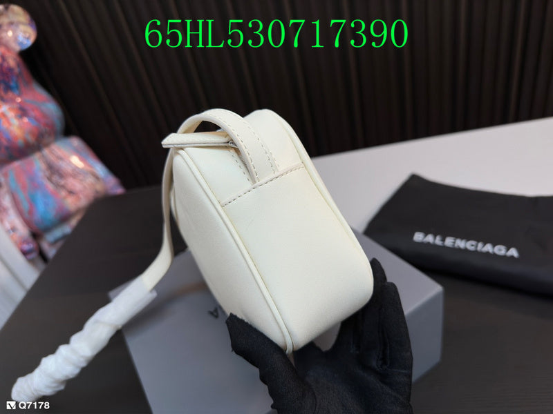 LO - BGA Bags - 1702
