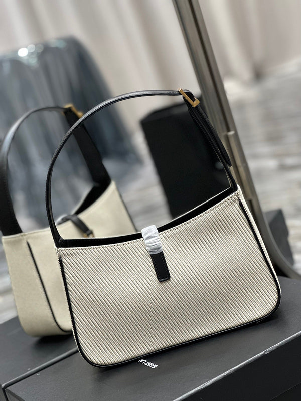 BB - YSL Bag - 2499