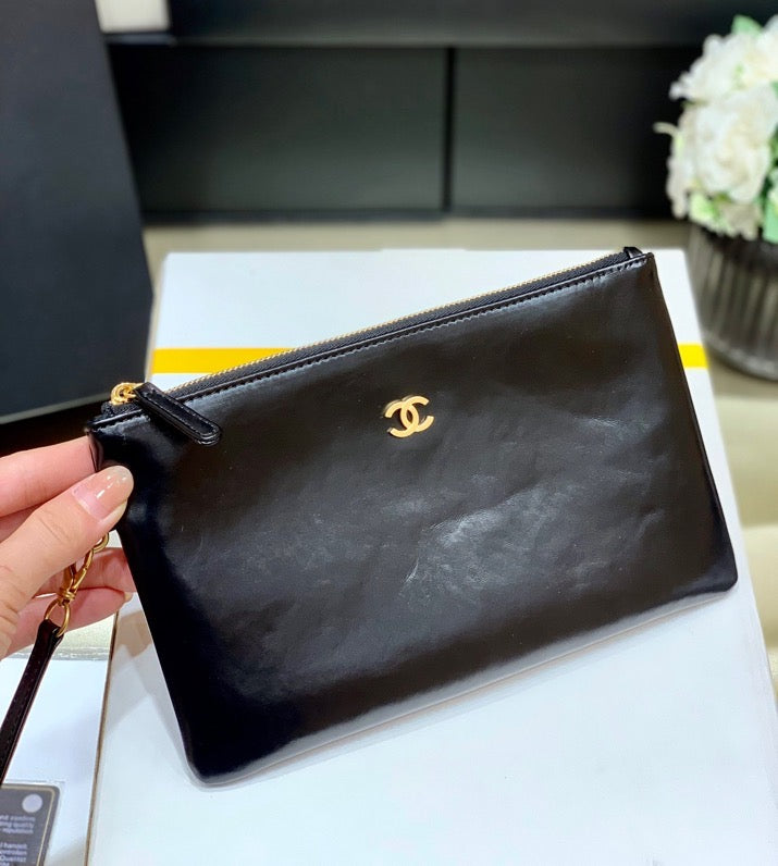 CHL -  22 Handbag Black For Women 14.4in/37LO AS3261 B08037 94305