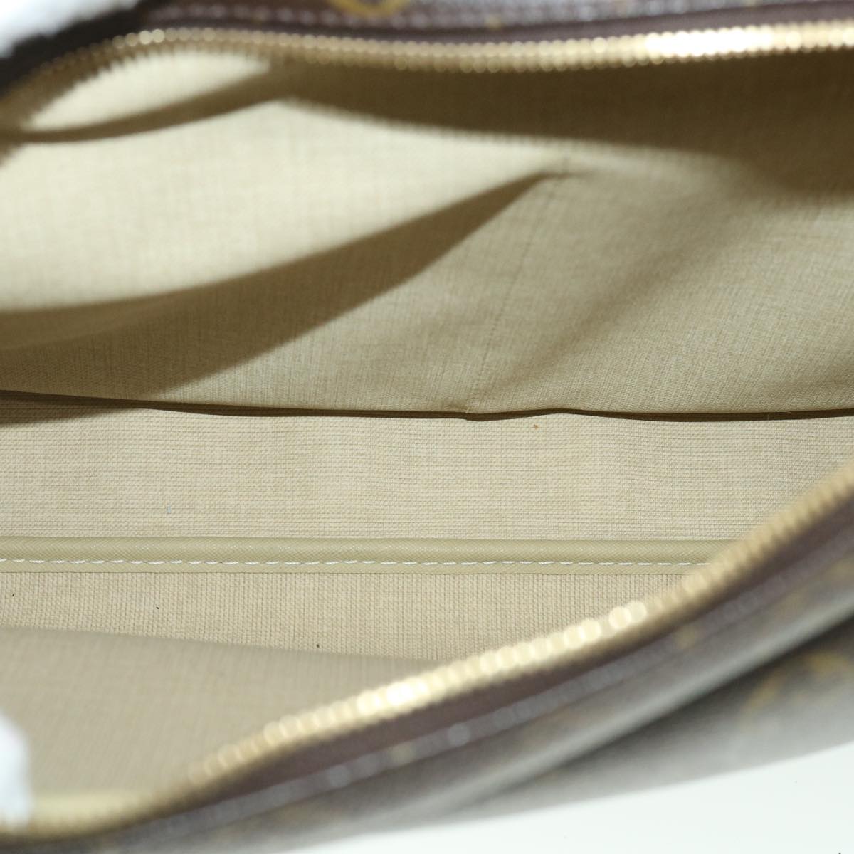 LO-LV bags 6481