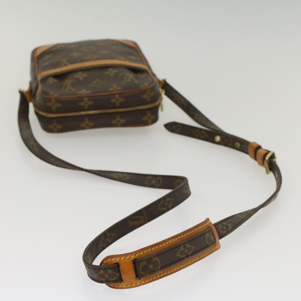 LO-LV bags 6476