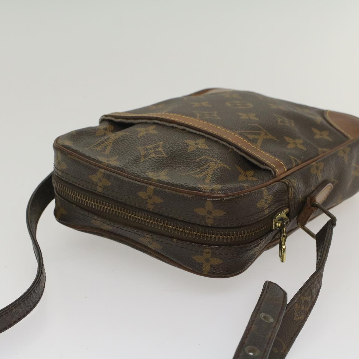 LO-LV bags 6478