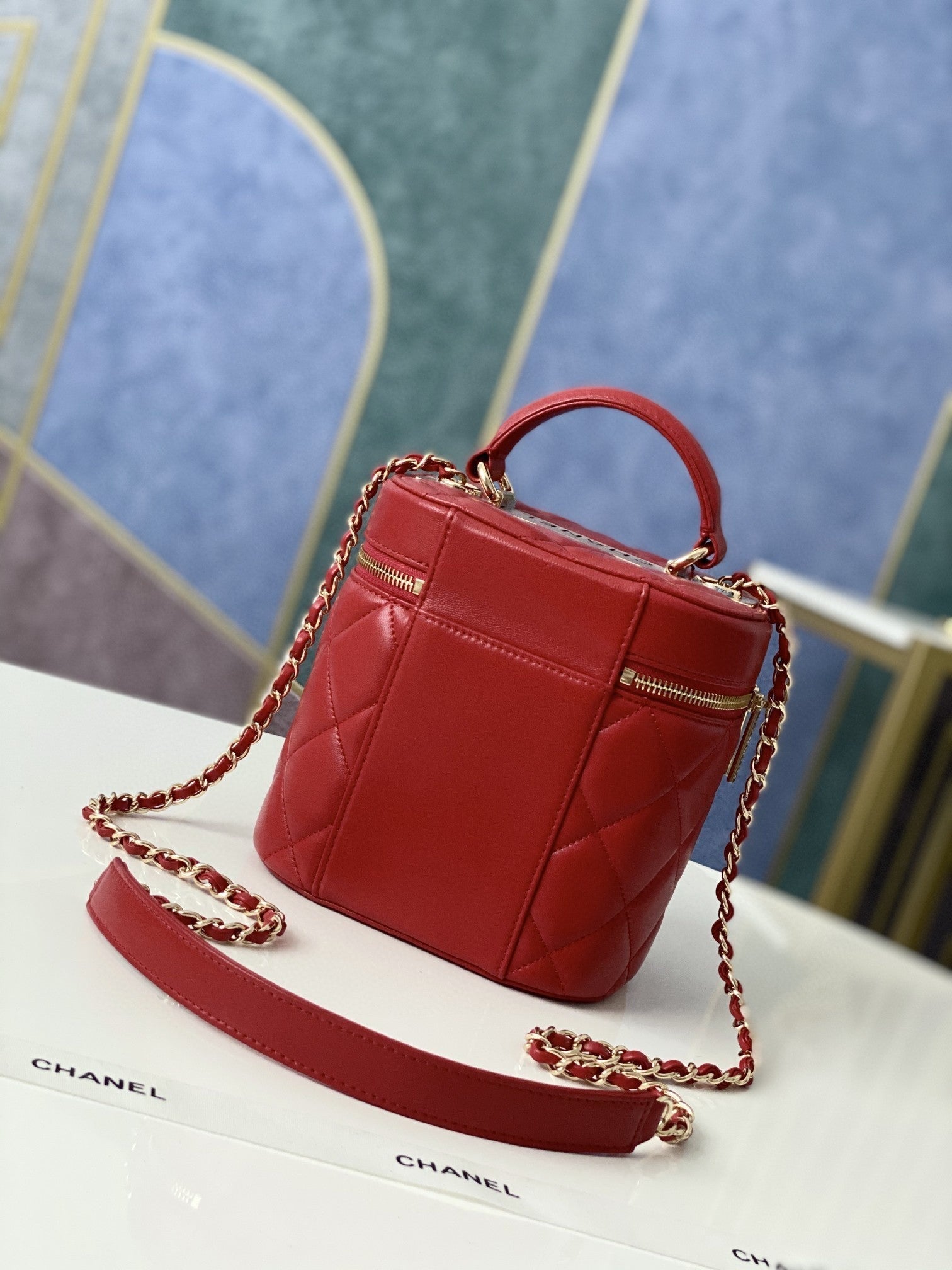 CHL - Vanity Case Gold Hardware Burgundy For Women Handbags, Shoulder Bags 9.4in/24LO 