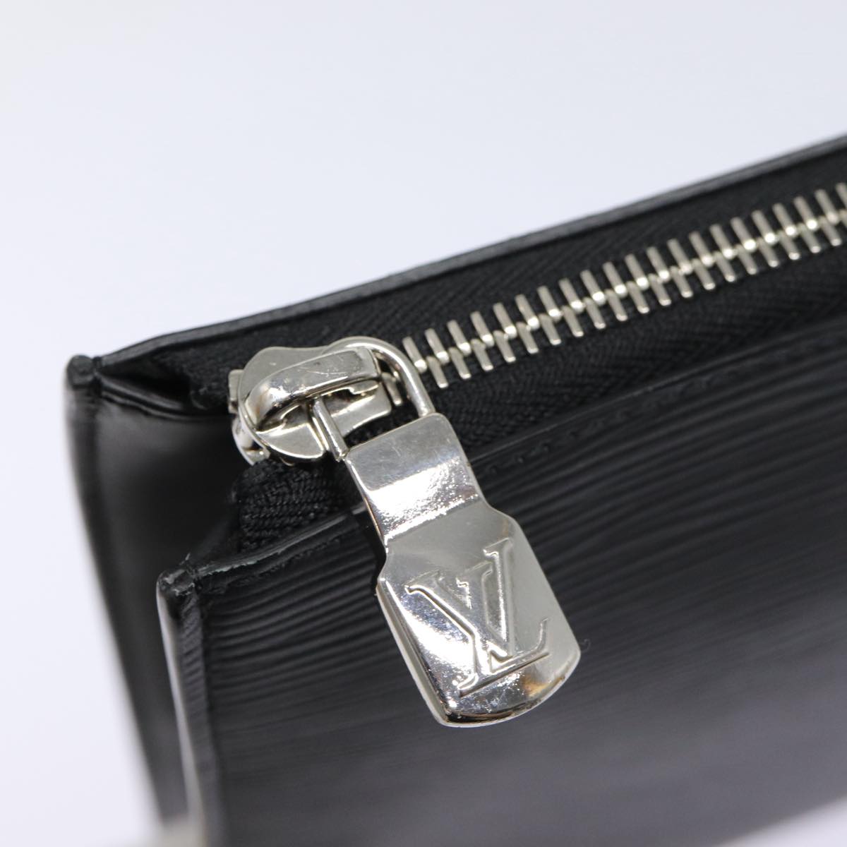 LO-LV bags 1507