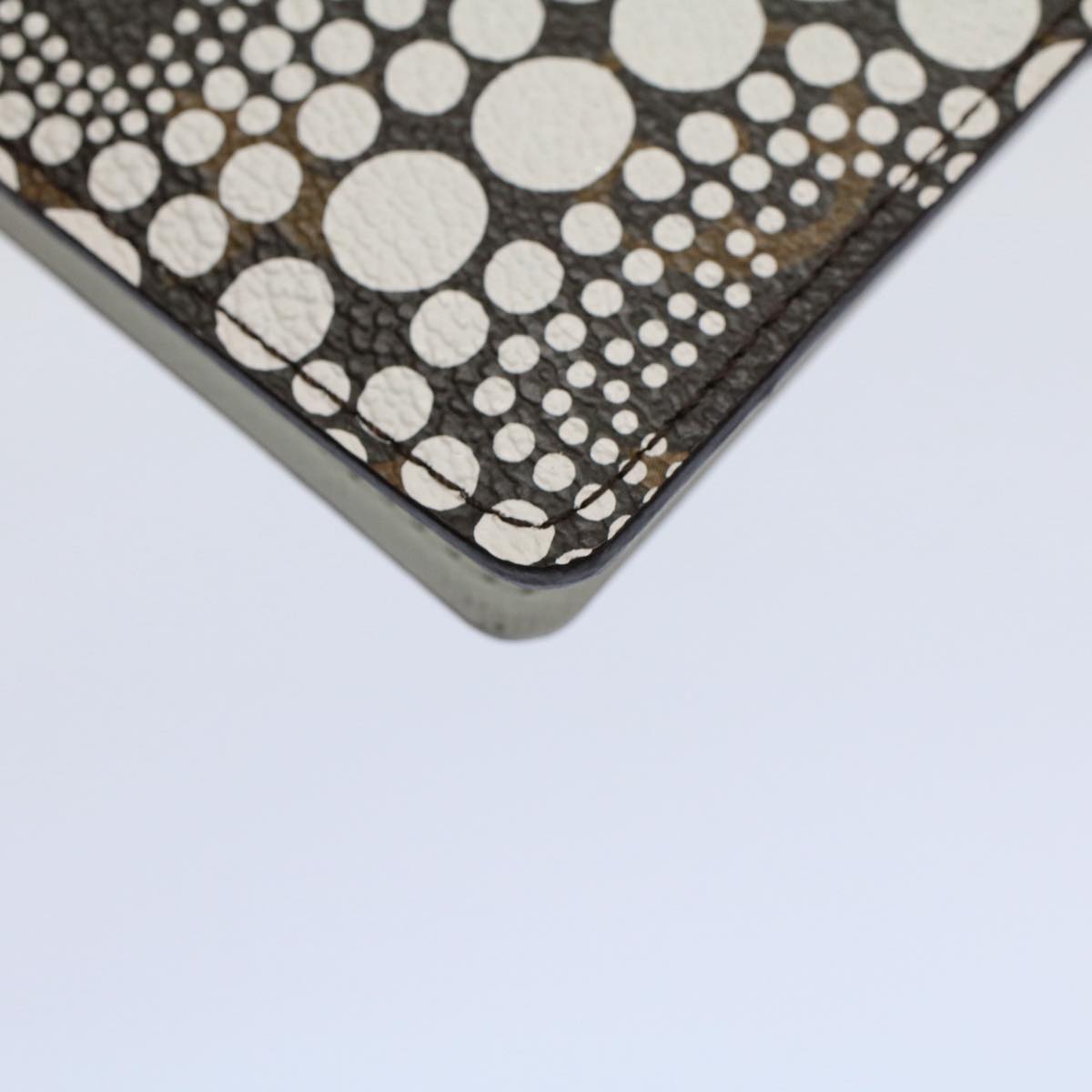 LO-LV bags 2999